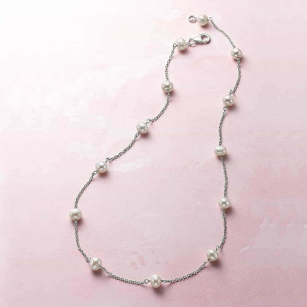 Silver & Pearl Necklace