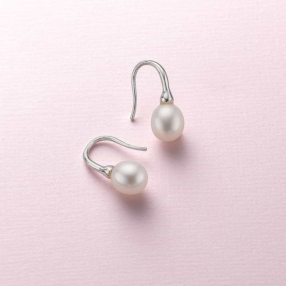 Pearl Droplet Earrings