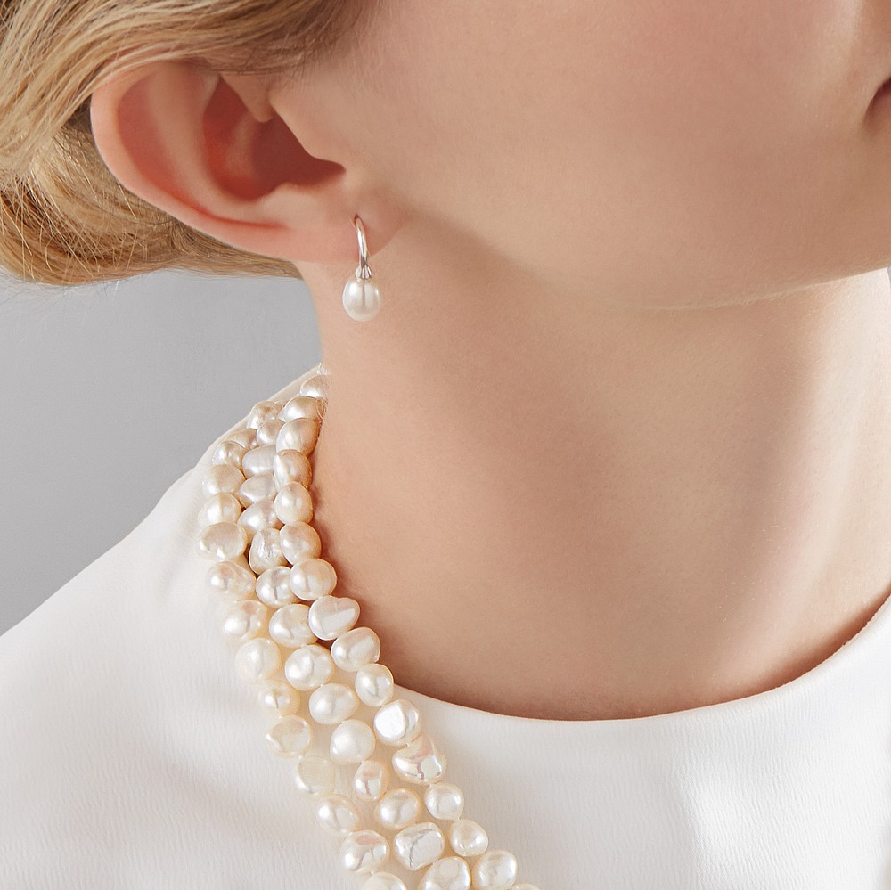Pearl Droplet Earrings