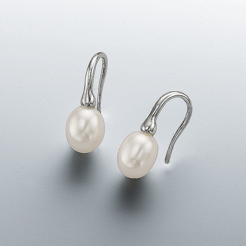 Pearl Droplet Earrings