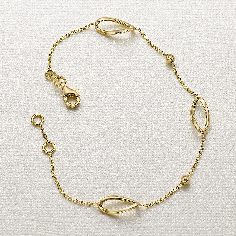 Unbound Elegance Gold Bracelet