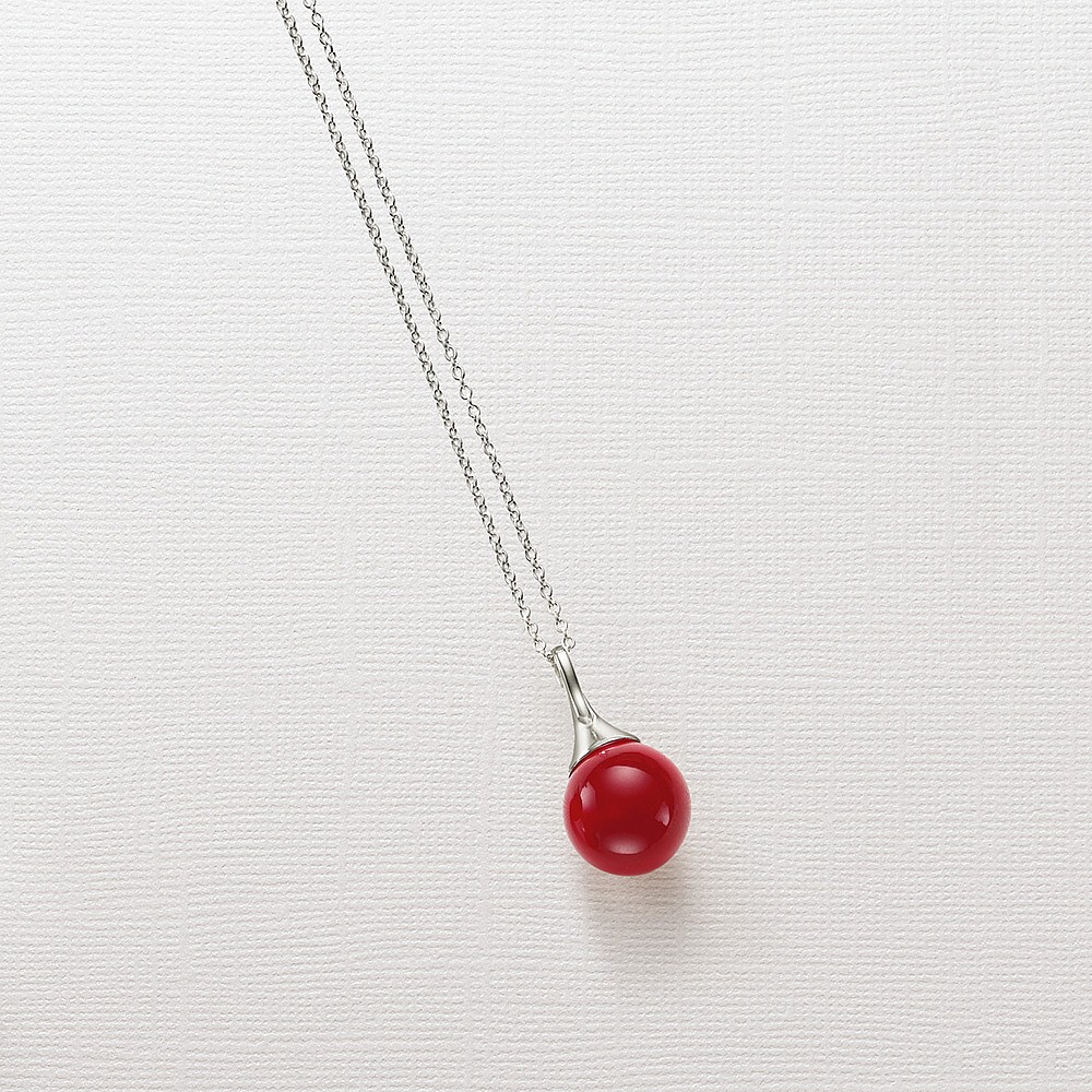 Richness of Rouge Pendant