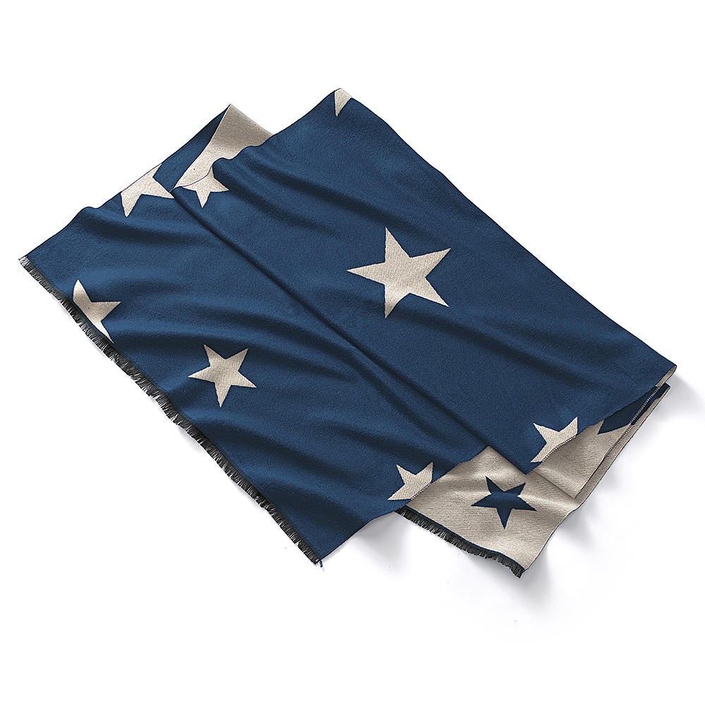 Star Attraction Scarf
