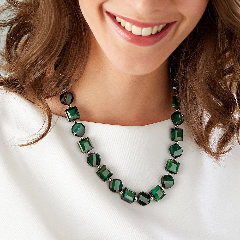The Grace of Green Necklace
