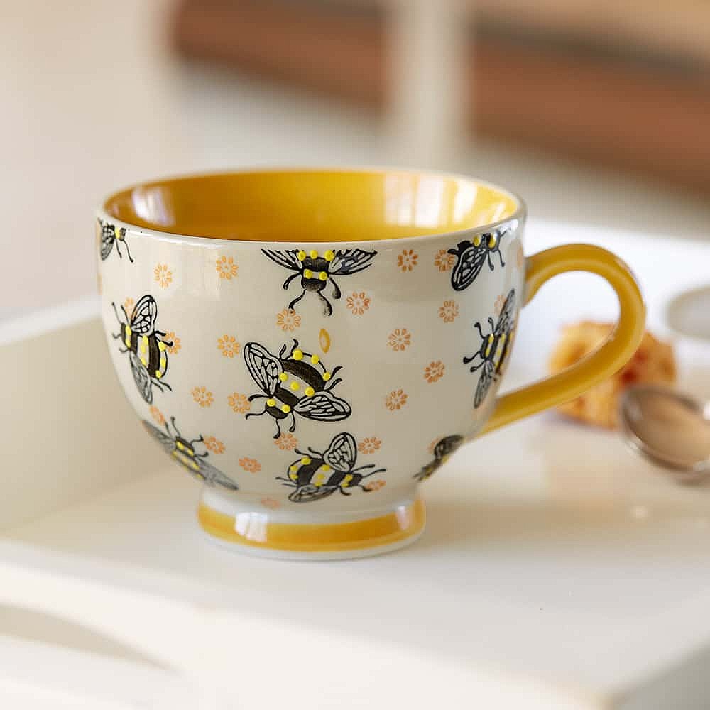 The Bees' Knees Teacup