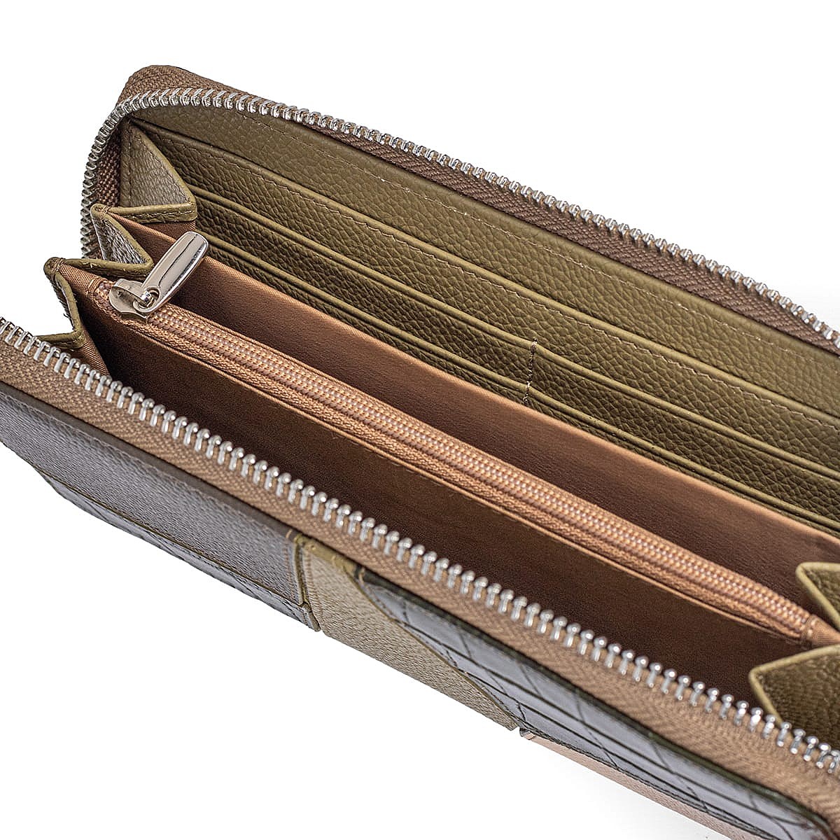 An Eye for Olive Leather Purse