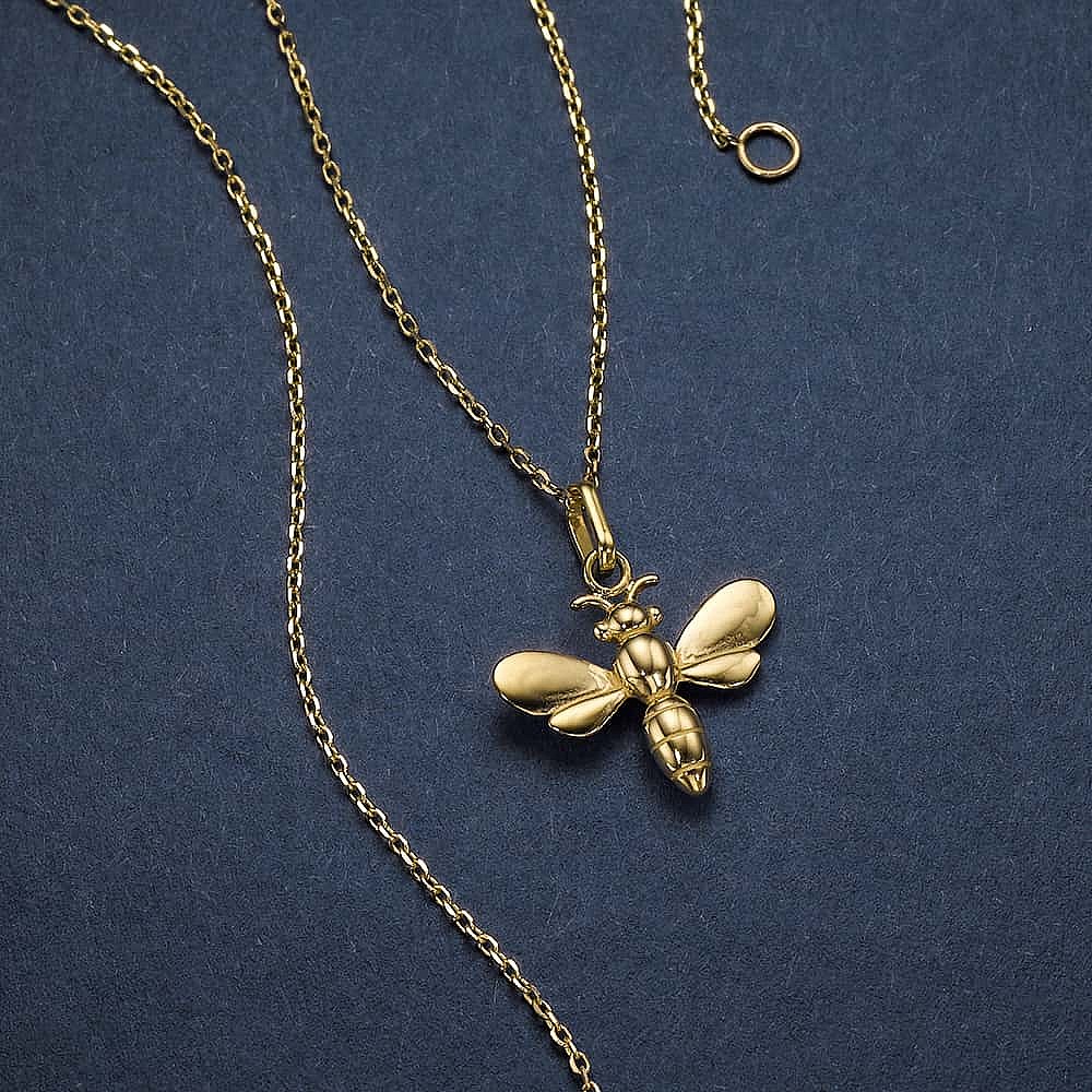 Brilliant Bee Gold Pendant