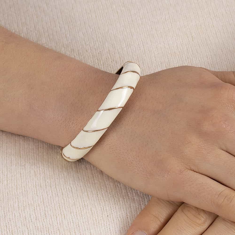 Cream of the Crop Snap Bangle