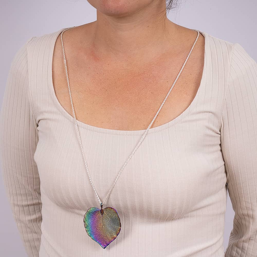 Seasons Change Leaf Pendant