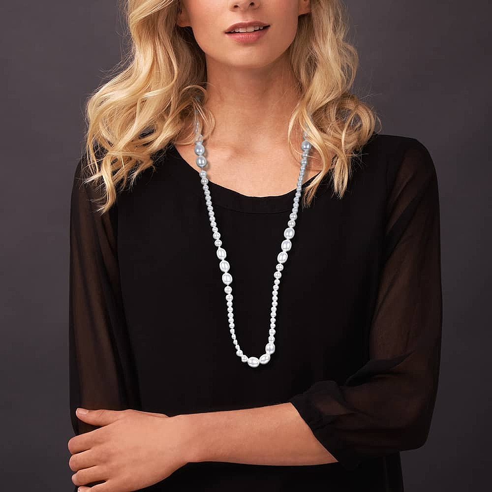 Sublime Simplicity Pearl Necklace