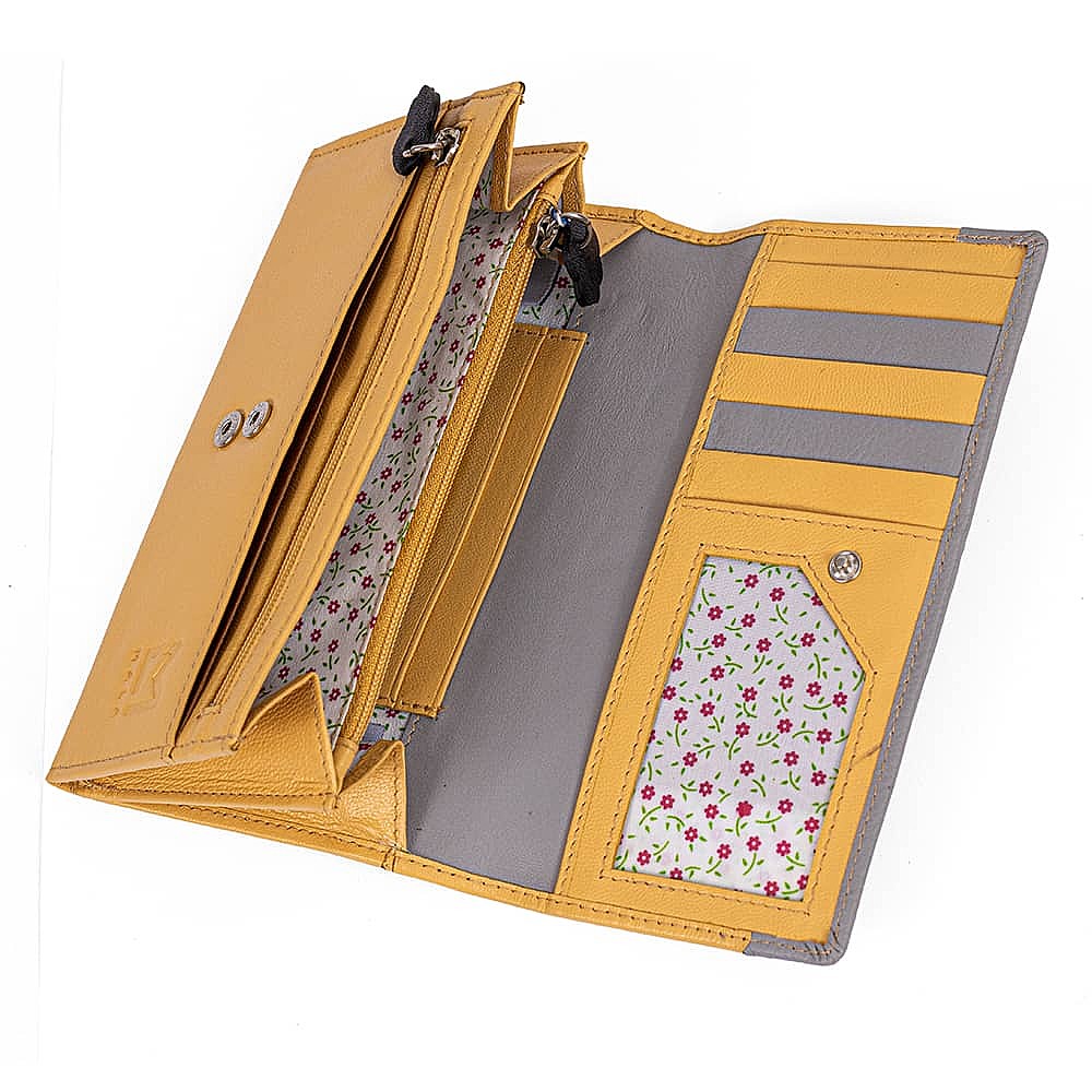 Cat at Play Leather Purse