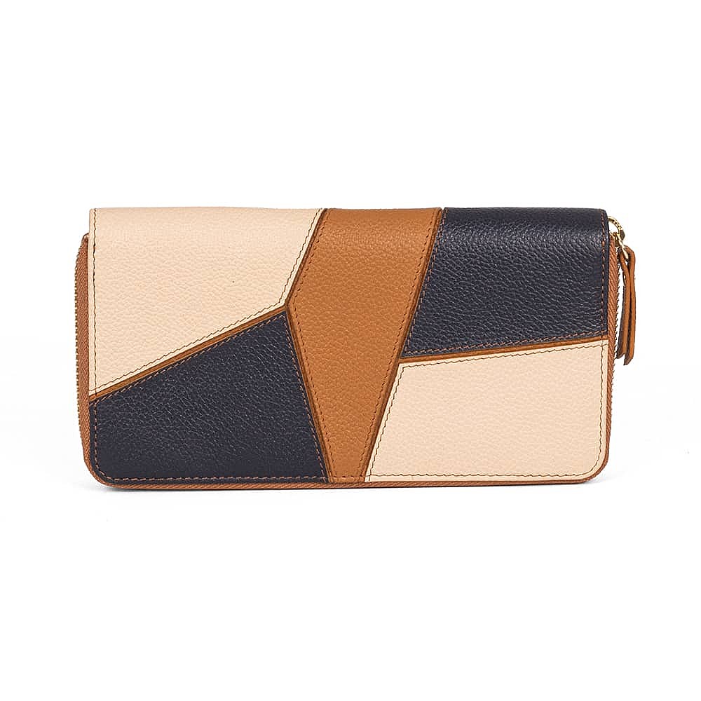 Poised Perspective Leather Purse