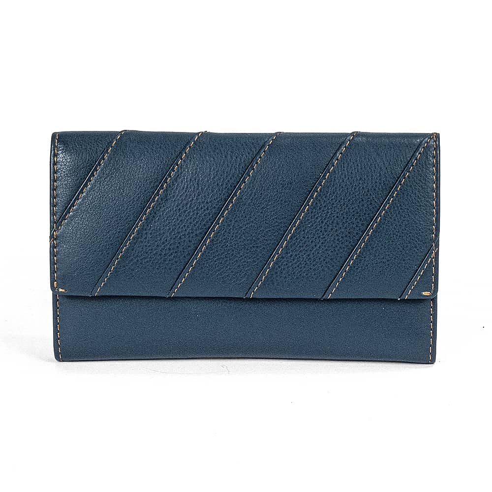 Cross the Line Navy Leather Purse