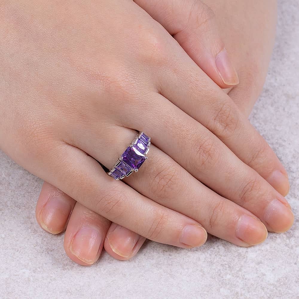 Regal Reflections Ring