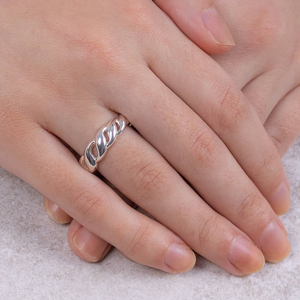 Fluid Lines Silver Ring