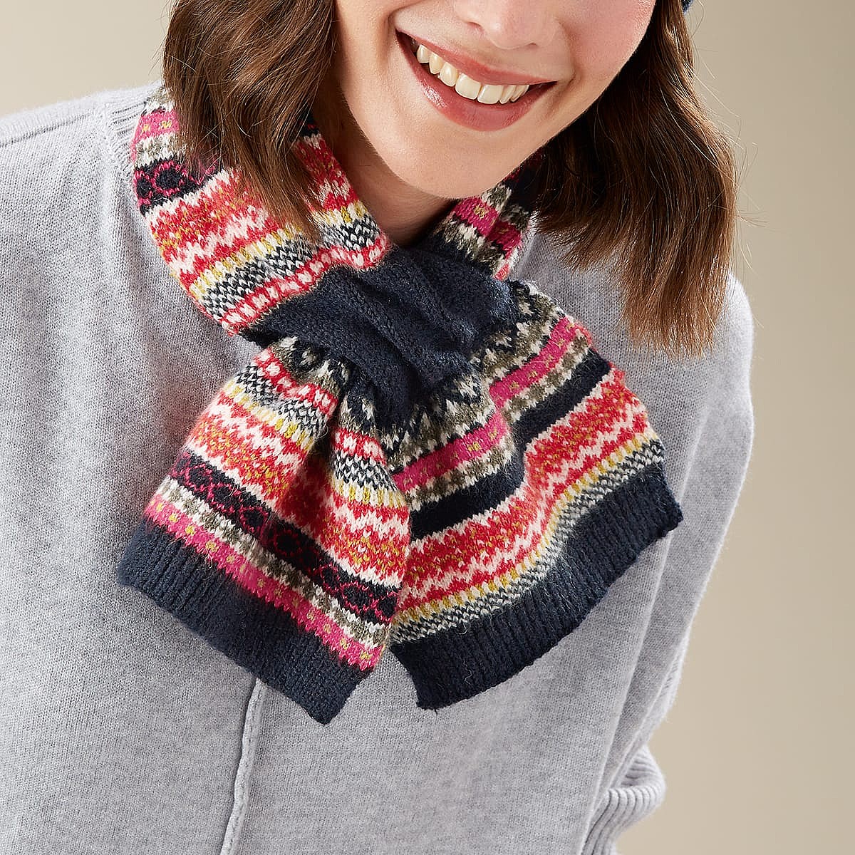Home for the Holidays Tippet Scarf