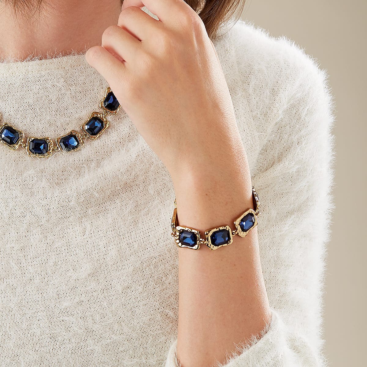 Framed in Grace Navy Bracelet