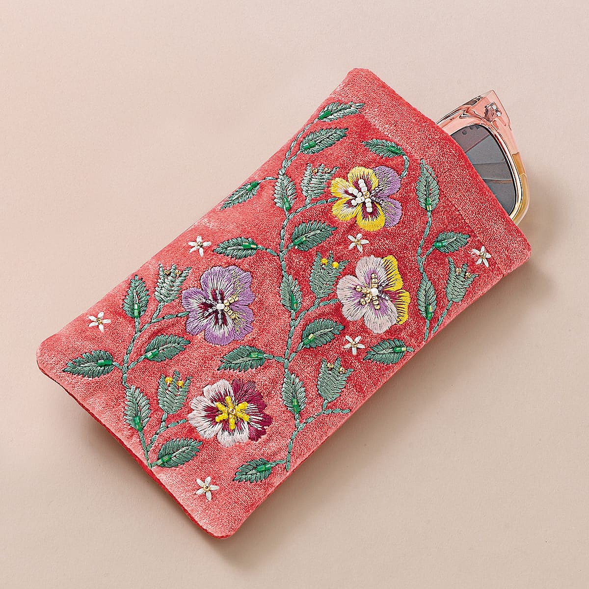 Penchant for Pansies Glasses Case