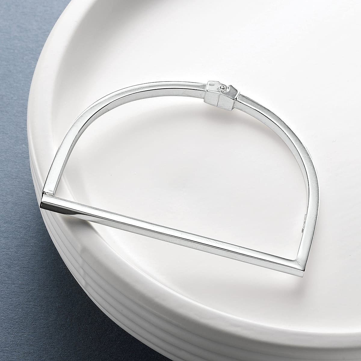 On the Edge Silver Bangle