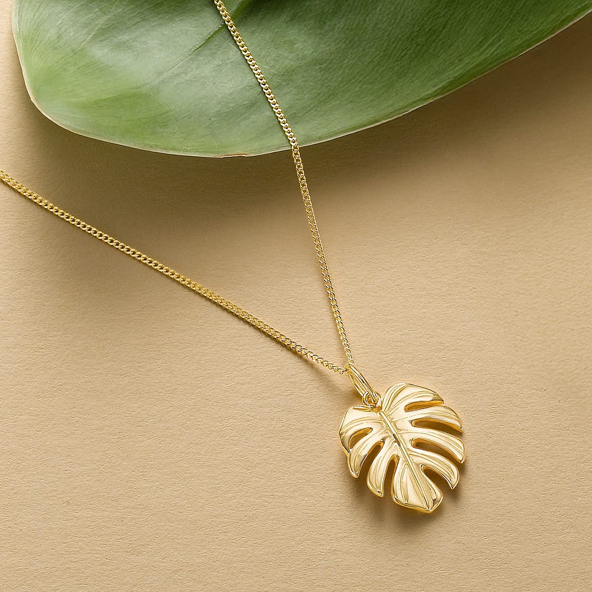 Tropical Charm Monstera Pendant