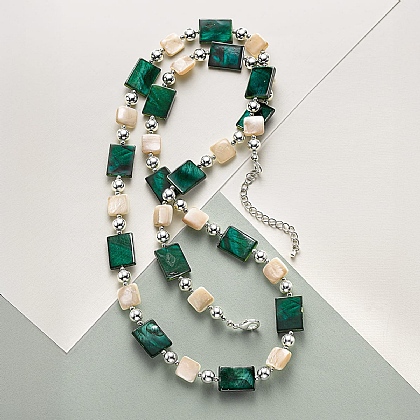 An Elegant Edge Necklace